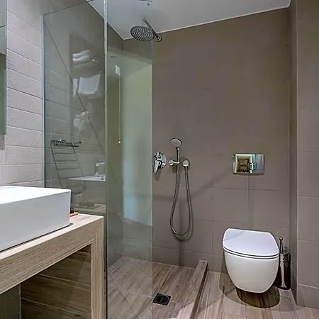Szálloda Maison 66, Riviera 4*