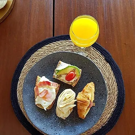 Maison 66, Riviera Kalamákion